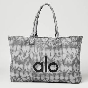 NWT Alo Yoga Bag Brand New